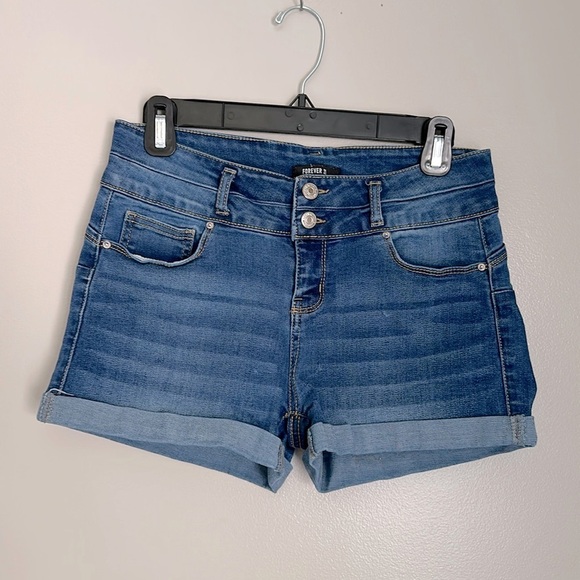 Ultra High Rise Double Button Push Up Shorts - Picture 1 of 5